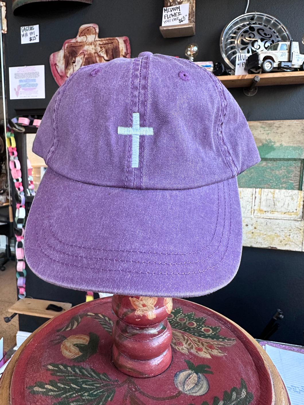 MAROON CROSS CAP