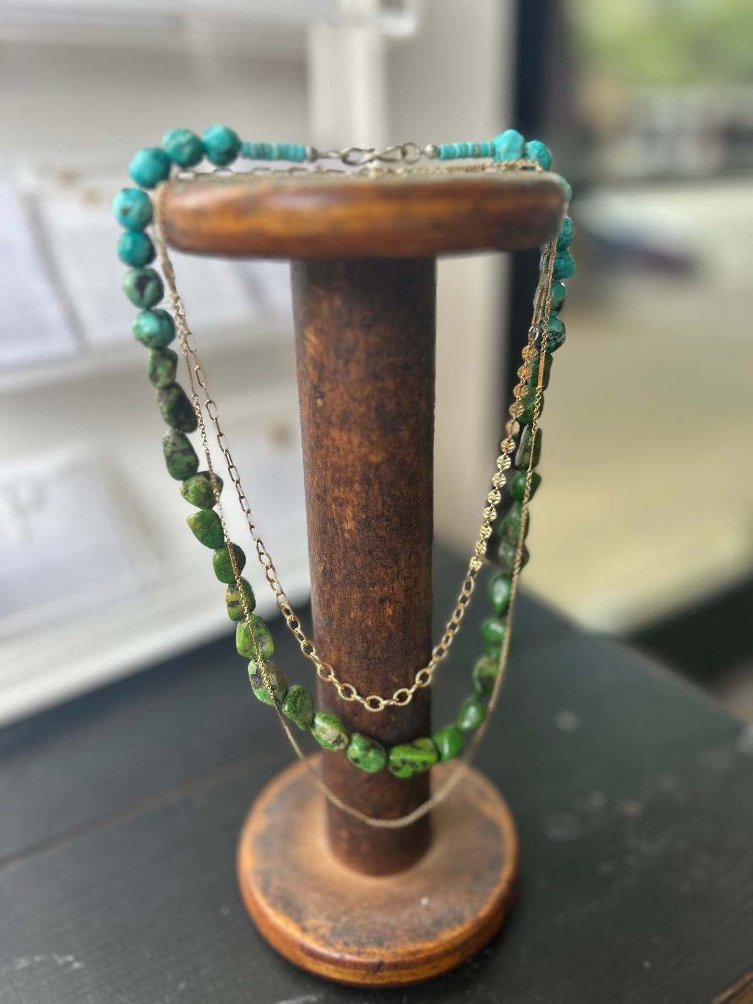GENUINE KINGMAN TURQUOISE NECKLACE